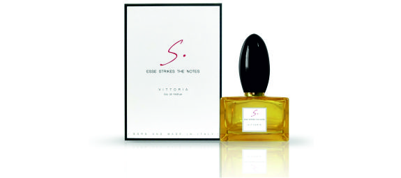 Картинка к статье: Right from the TFWA 2019 exhibition, Esse Strikes The Notes presents Vittoria perfume, which complements the collection of names. A review from Sunday21.